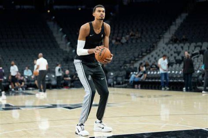 
Leaky Black Height In Feet -How Tall Is He? Biography Of American Basketball Player Explored 
