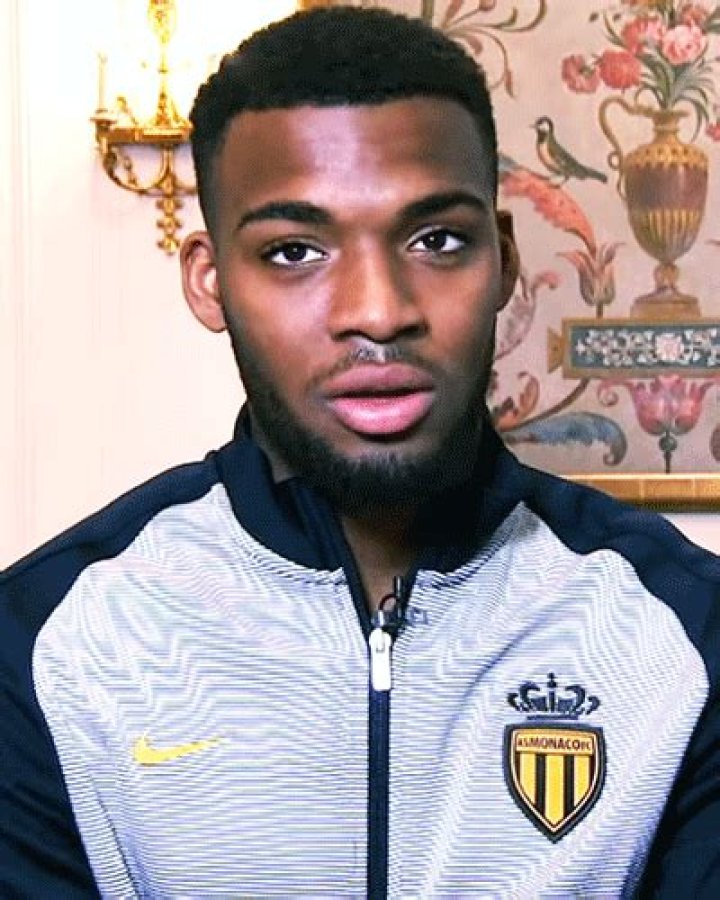 
Lemar Height, Weight, Net Worth, Age, Birthday, Wikipedia, Who, Nationality, Biography 
