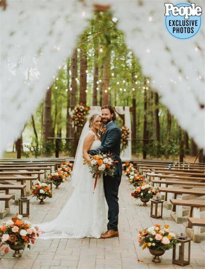 
Lewis Brice and Denelle Manzer Are Married! All the Details from Their Tennessee Wedding 