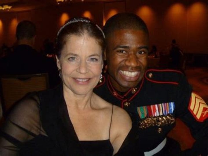 
Linda Hamilton Height, Weight, Net Worth, Age, Birthday, Wikipedia, Who, Nationality, Biography 