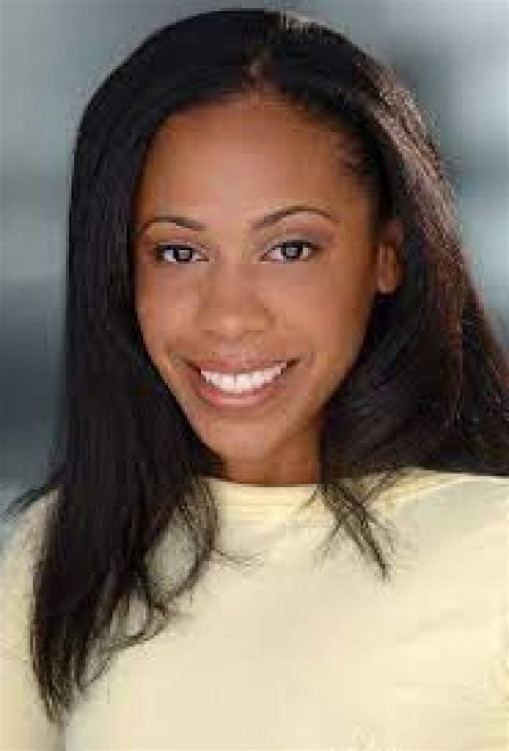 Lindsey Granger Height, Weight, Net Worth, Age, Birthday, Wikipedia, Who, Nationality, Biography