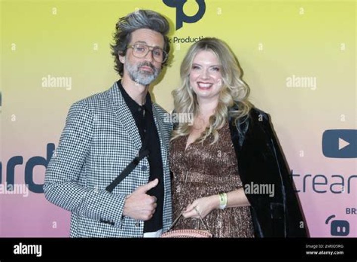 
Link Neal’s Marriage : Christy Neal’s Biography 