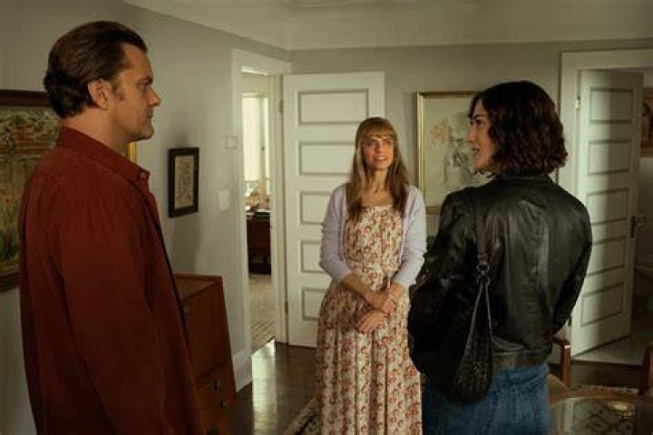 
Lizzy Caplan Has Her Sights Set on Joshua Jackson in ‘Fatal Attraction’ Series First Look 