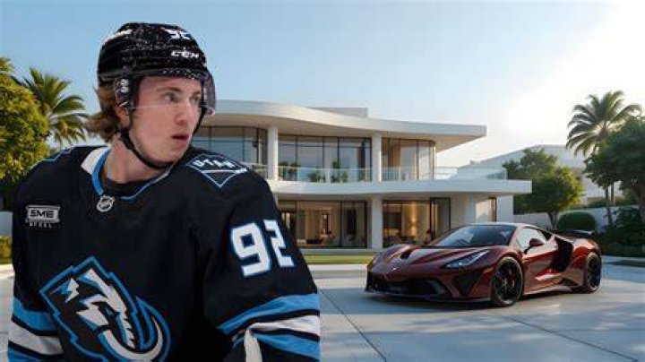 Logan Cooley Height, Weight, Net Worth, Age, Birthday, Wikipedia, Who, Nationality, Biography