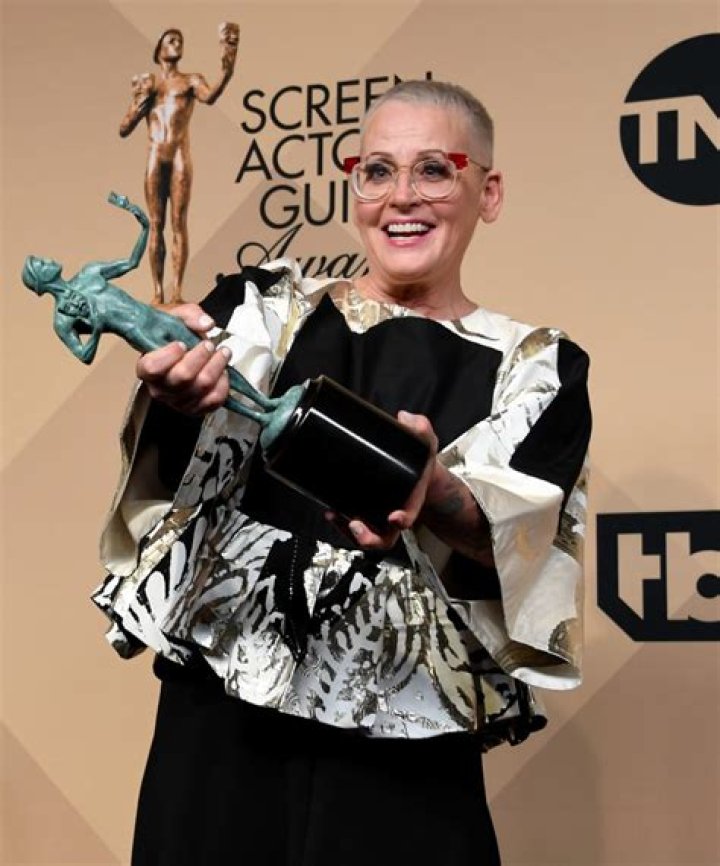 Lori Petty Height, Weight, Net Worth, Age, Birthday, Wikipedia, Who, Nationality, Biography