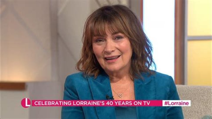 
Lorraine Kelly Faces Her Fear After Horrible Horse Riding Accident, Here Is What Happened To Her 
