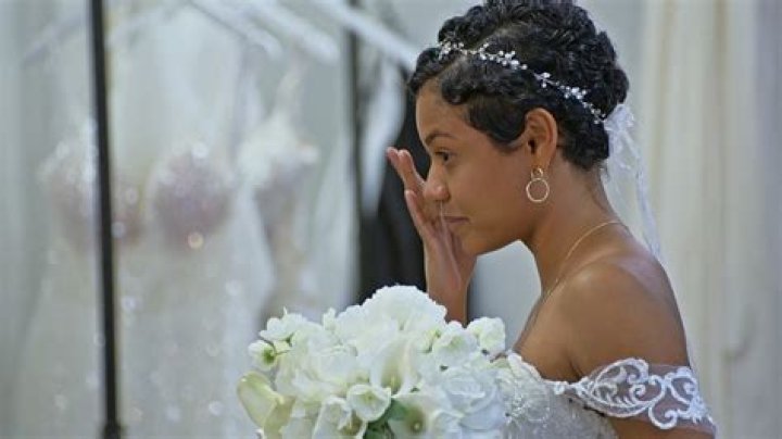 
‘Love Is Blind’ Star Iyanna McNeely Says She ‘Went To Sleep Crying’ After Comments About Her Split 