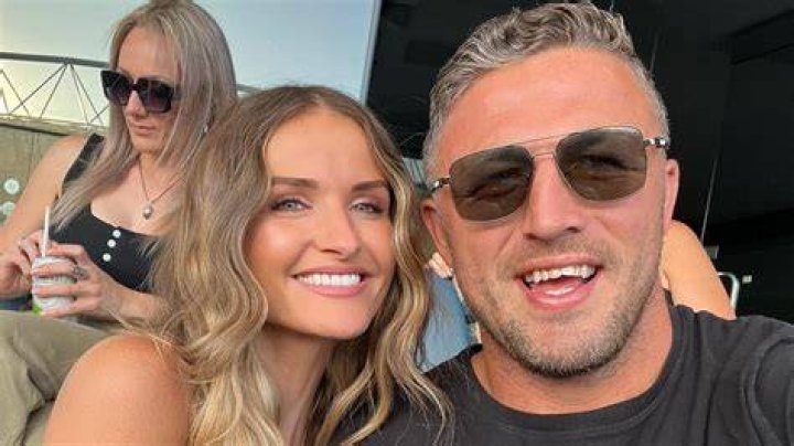 Lucy Graham Hairdresser: Inside Sam Burgess New Girlfriend Age Gap
