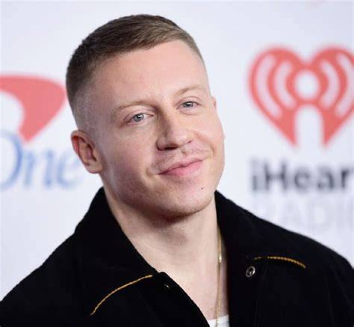 
Macklemore Net Worth: How Rich Is He? Lifestyle And Career Highlights 