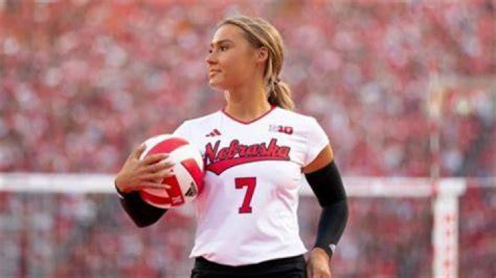 Maisie Boesiger: 10 Facts On Nebraska Volleyball Player