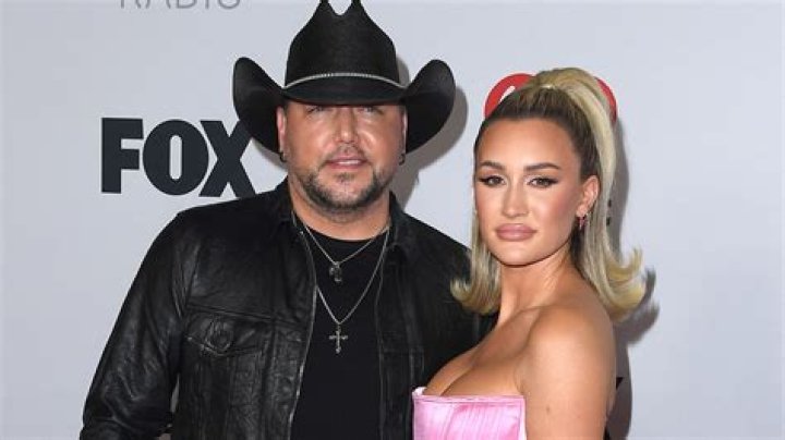 
Maren Morris Slams Jason Aldean’s Wife Over ‘Changing My Gender’ Post: ‘It’s so Easy to Not Be a Scumbag’ 