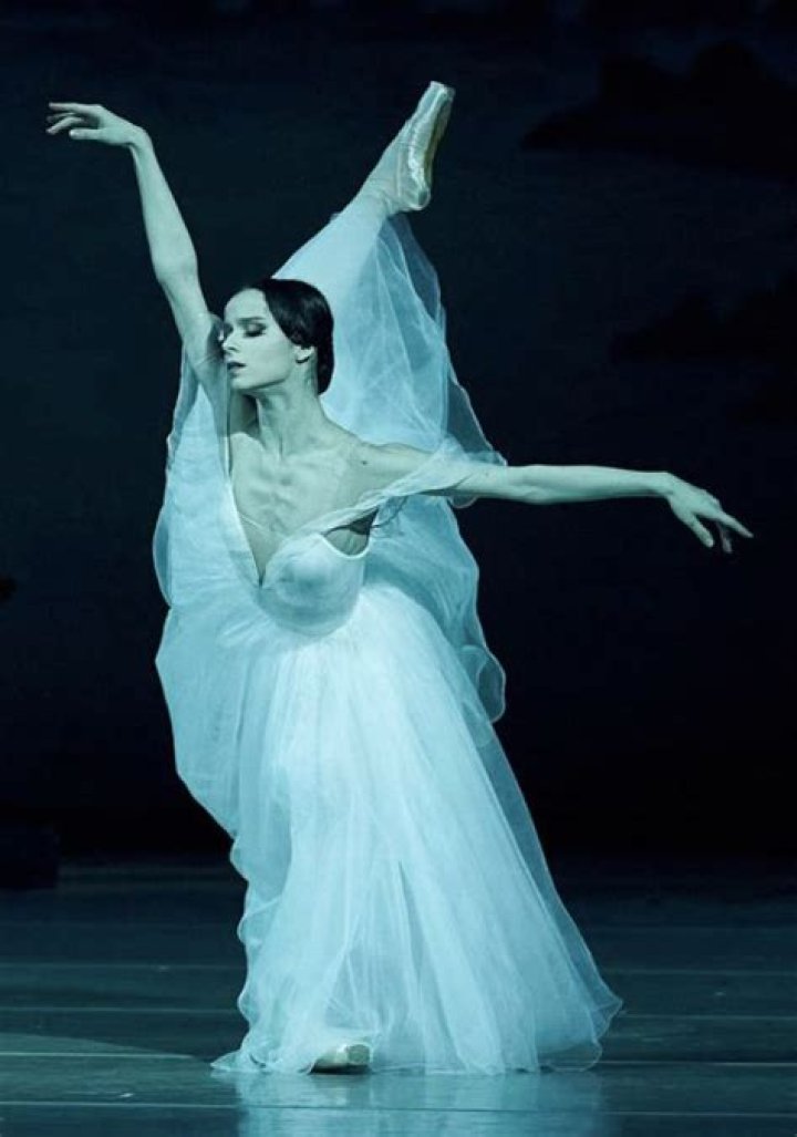  Maria Khoreva