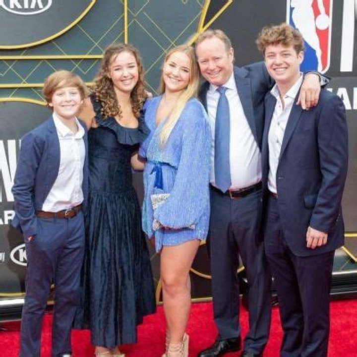 Mary Beth Budenholzer Height, Weight, Net Worth, Age, Birthday, Wikipedia, Who, Nationality, Biography