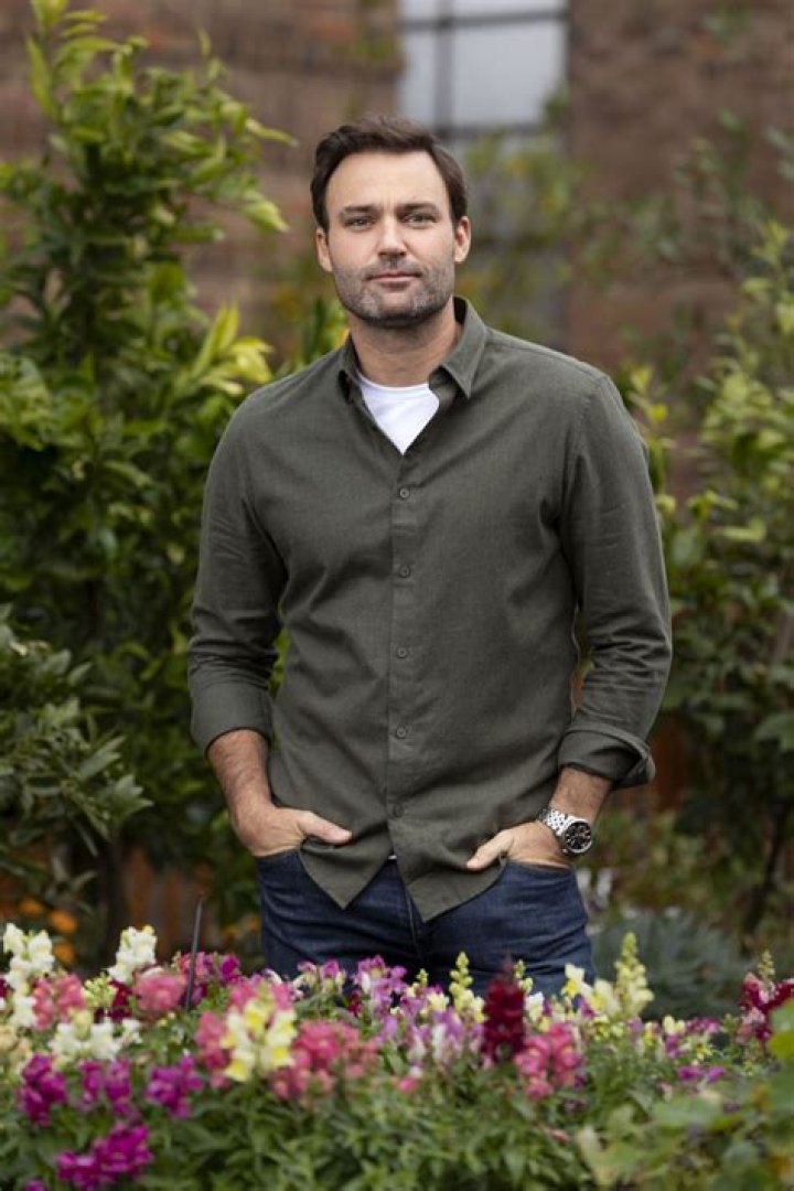 Matt Le Nevez Height, Weight, Net Worth, Age, Birthday, Wikipedia, Who, Nationality, Biography