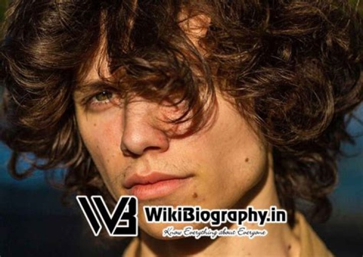 
Maxx Morando Height, Weight, Net Worth, Age, Birthday, Wikipedia, Who, Nationality, Biography 