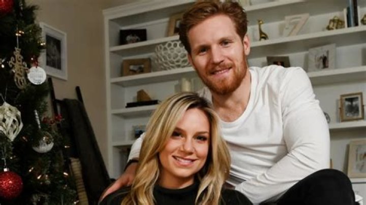 
Meet Gabriel Landeskog Wife, Melissa Shouldice 