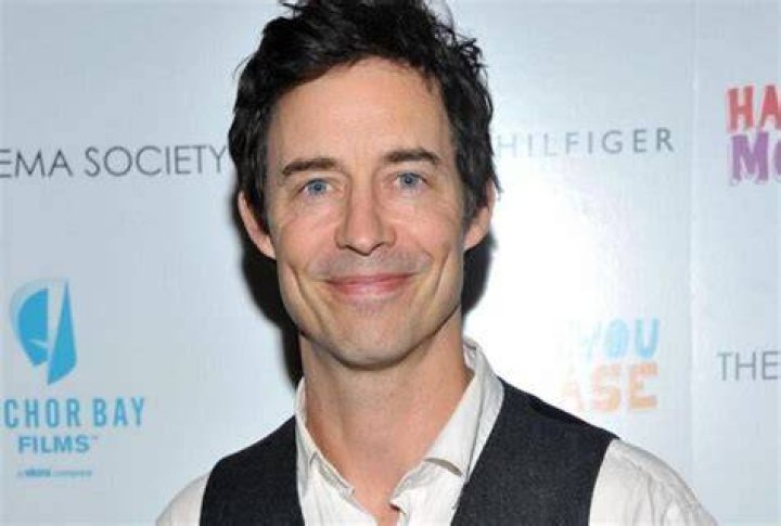 Meet Tom Cavanagh Kids Katie, Alice Ann Cavanagh Wife And Net Worth