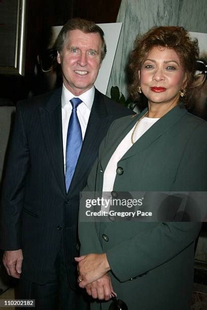 Meet William Cohen Wife Janet Langhart Cohen: Family Details About The American Politician