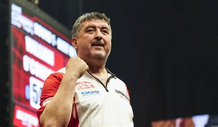 
Mensur Suljovic Height, Weight, Net Worth, Age, Birthday, Wikipedia, Who, Nationality, Biography 