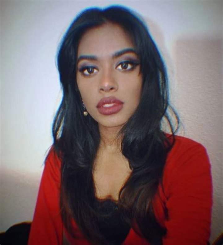 Mia Alario Height, Weight, Net Worth, Age, Birthday, Wikipedia, Who, Instagram, Biography