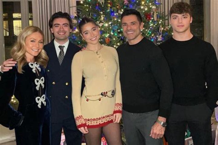 Michael Consuelos Age, Birthday, Wikipedia, Who, Nationality, Biography