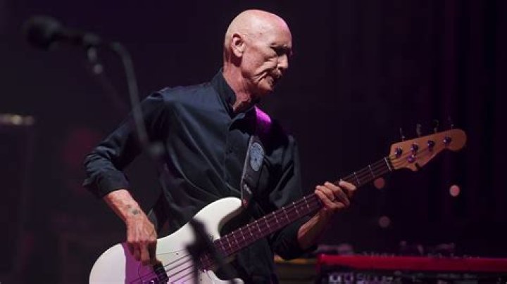 
Michael Rhodes’ Death, Bass Player Leaves Fans Sad & Heartbroken 