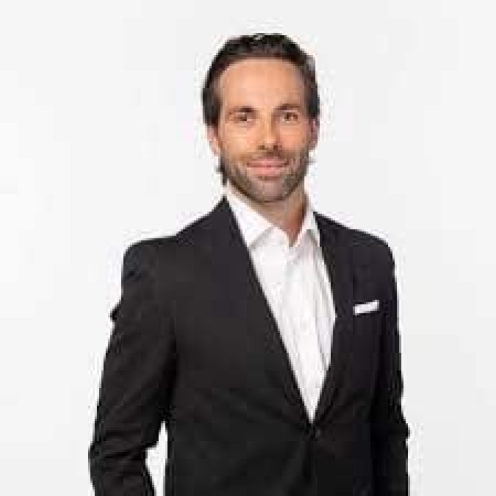 
Mike Arsenault Height, Weight, Net Worth, Age, Birthday, Wikipedia, Who, Instagram, Biography 