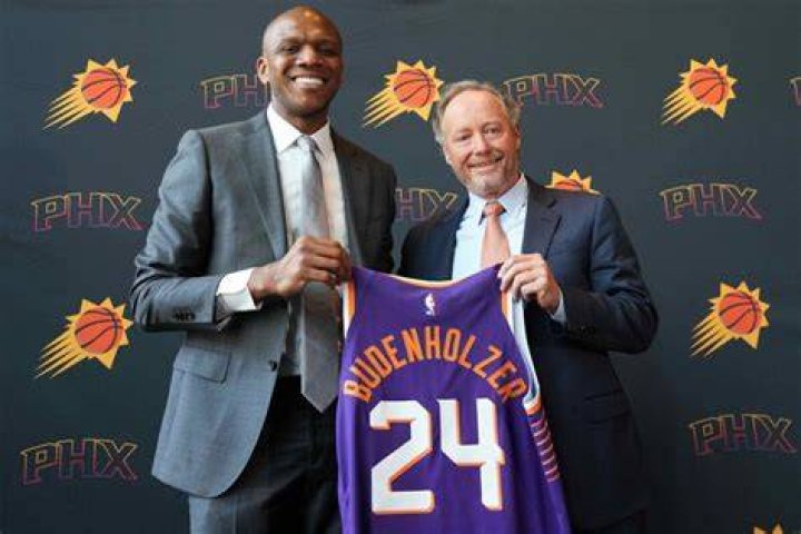 
Mike Budenholzer’s brothers: Who are Jim Budenholzer and Joe Budenholzer? 