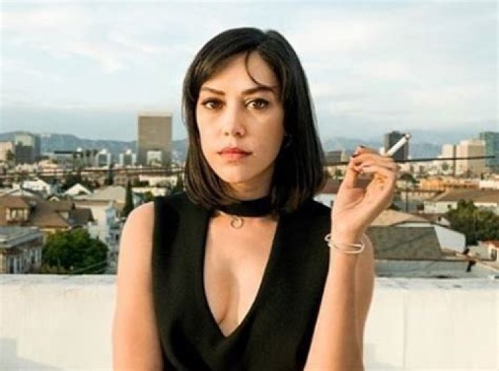 
Mishel Prada Height, Weight, Net Worth, Age, Birthday, Wikipedia, Who, Instagram, Biography 