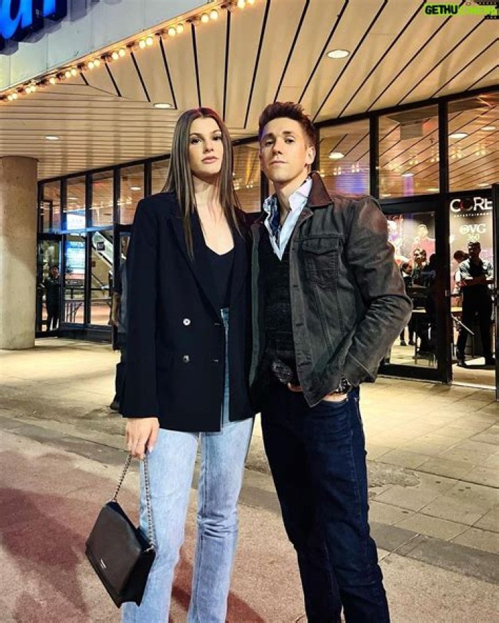 
Myles Erlick And His Girlfriend Emily Fisher Went Instagram Official 