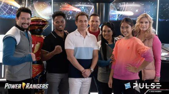 
Netflix Power Rangers 30th Anniversary Special Reunite Stars 