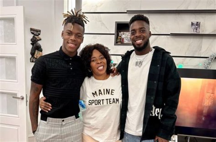 
Nico Williams Parents Maria And Felix Williams 