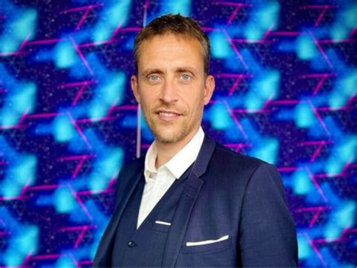 
Nicolas Ribs Height, Weight, Net Worth, Age, Birthday, Wikipedia, Who, Nationality, Biography 