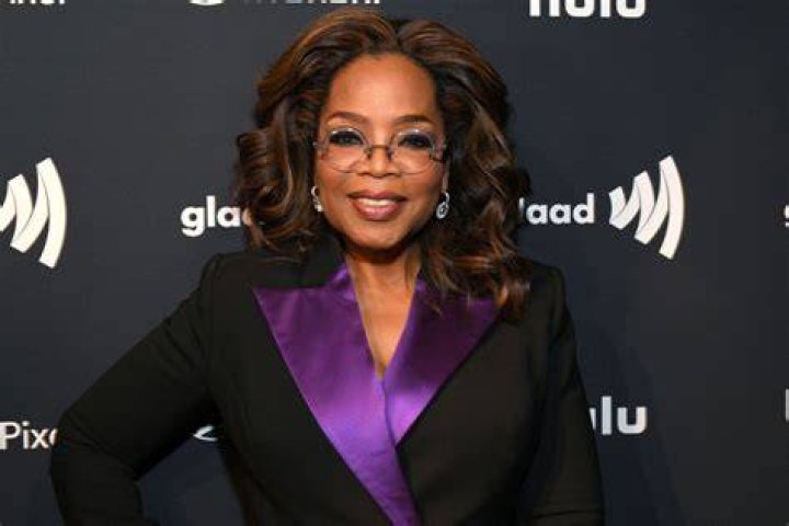 
Oprah Winfrey Says Sidney Poitier Would Be ‘Proud’ Of AppleTV+ Documentary: ‘This Is Us Memorializing Him, Celebrating Him, Honouring Him’ 