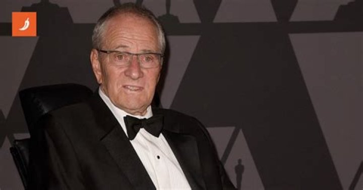 Owen Roizman Height, Weight, Net Worth, Age, Birthday, Wikipedia, Who, Instagram, Biography