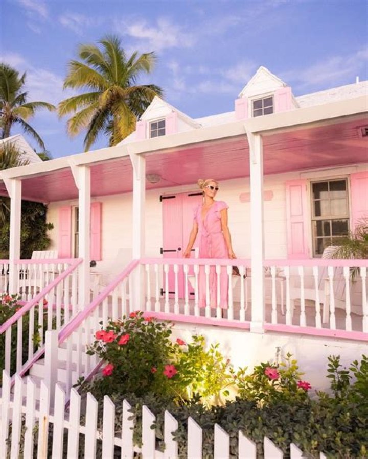 
Paris Hilton Visits ‘Barbiecore’ Pink-Themed House in the Bahamas: ‘Feeling at Home’ 
