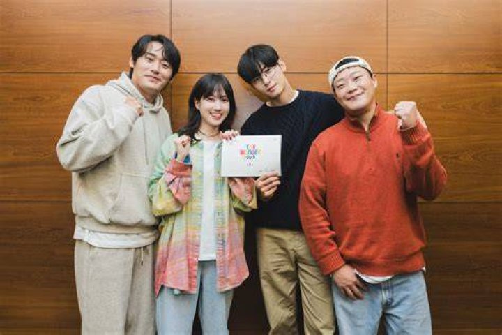 
Park Eun-bin Is Getting Ready To Host Her Very First Fan Meetup Soon 