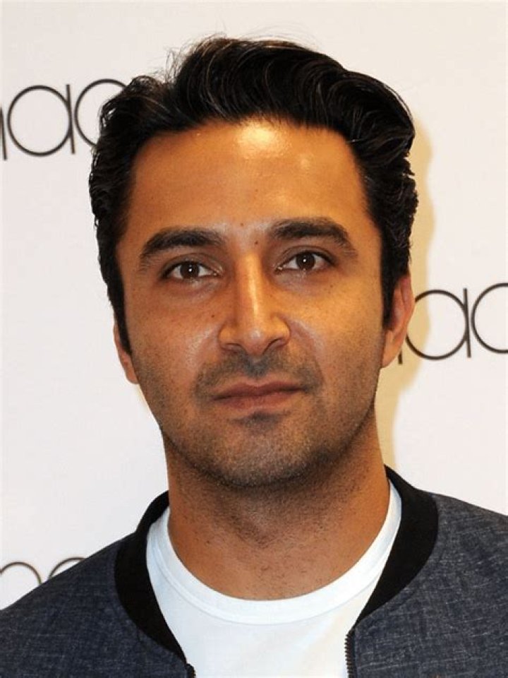 Pej Vahdat Height, Weight, Net Worth, Age, Birthday, Wikipedia, Who, Nationality, Biography
