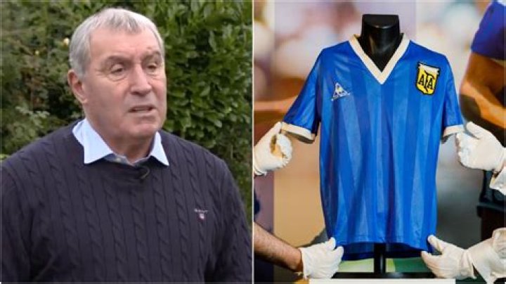 
Peter Shilton Height, Weight, Net Worth, Age, Birthday, Wikipedia, Who, Nationality, Biography 
