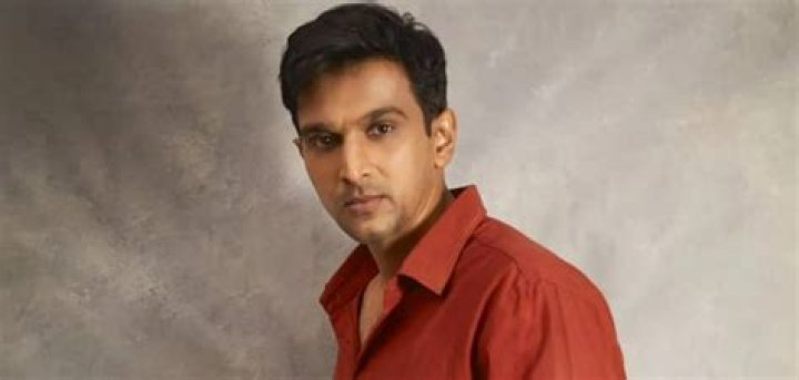 
Pratik Gandhi Height, Weight, Net Worth, Age, Birthday, Wikipedia, Who, Nationality, Biography 