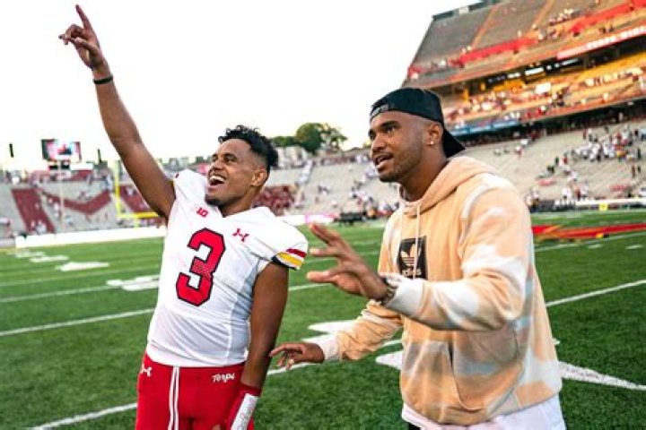 
Quarterback Taulia Tagovailoa Follows The Footsteps Of His Elder Brother Tua Making A Name For Himself 