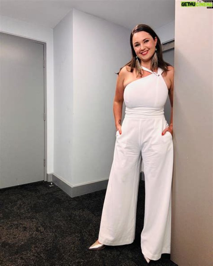 
Rae Johnston Age, Birthday, Wikipedia, Who, Nationality, Biography 