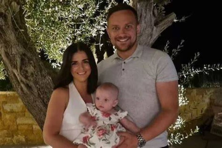 
Rebecca Ryan And Dan Acraman Are Expecting Their First Child 