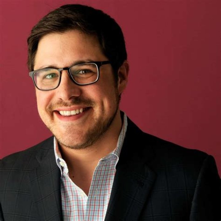Rich Sommer’s Biography: Weight Loss, Net Worth, Wife, Children
