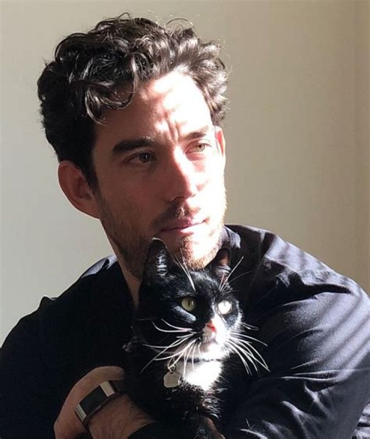 Riley Shanahan Height, Weight, Net Worth, Age, Birthday, Wikipedia, Who, Instagram, Biography