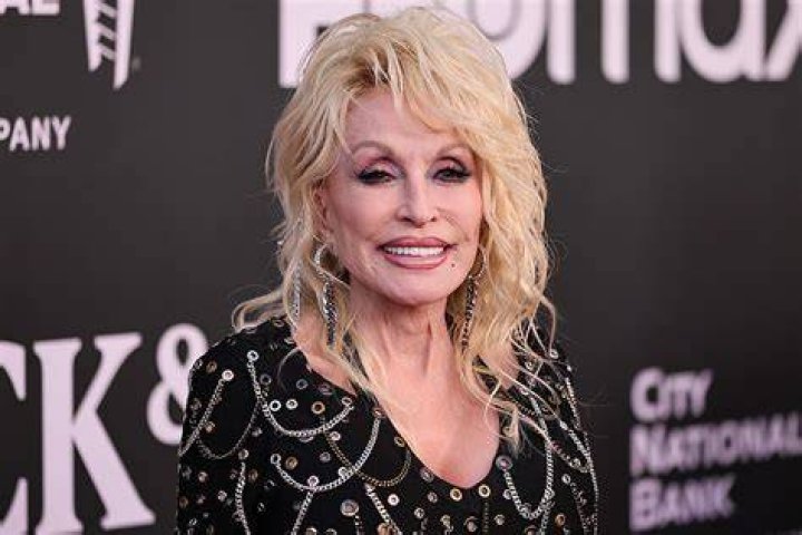 Robyn Ottolini Height, Weight, Net Worth, Age, Birthday, Wikipedia, Who, Nationality, Biography