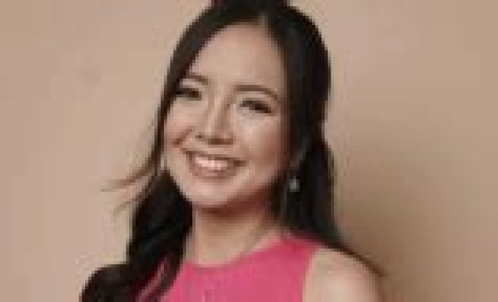 Rosmar Tan Parents | Where Are They From | Siblings And Family