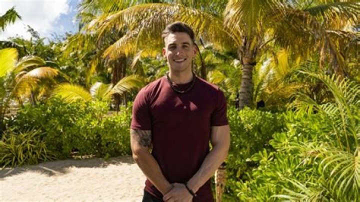 
Ryan Rhino Garland Height, Weight, Net Worth, Age, Birthday, Wikipedia, Who, Nationality, Biography 