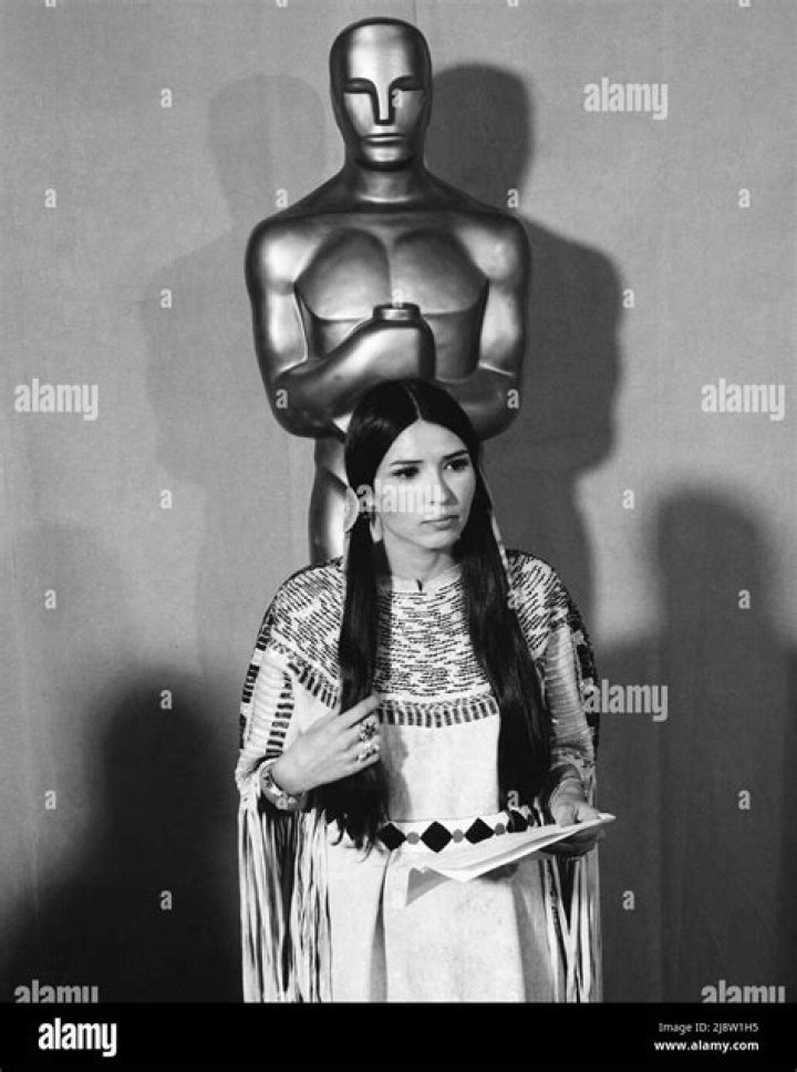 
Sacheen Littlefeather Accepts Apology From The Academy For 1973 Oscars 
