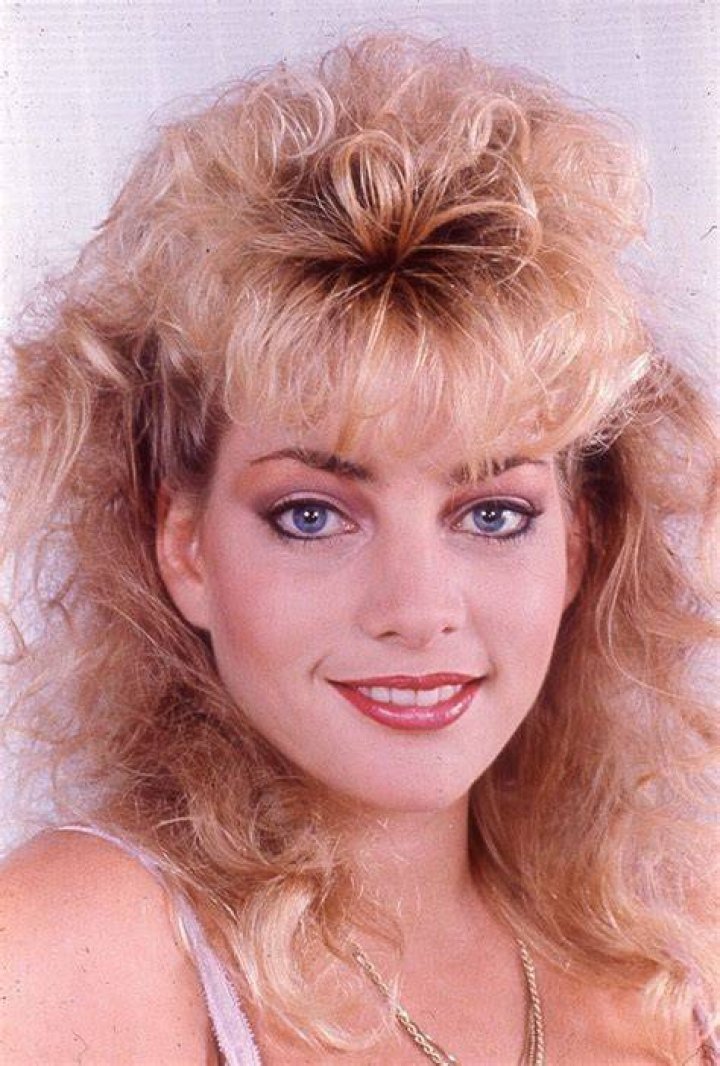 
Samantha Maiden Height, Weight, Net Worth, Age, Birthday, Wikipedia, Who, Nationality, Biography 